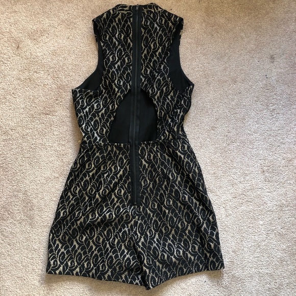 Charlotte Russe Romper - Picture 5 of 6